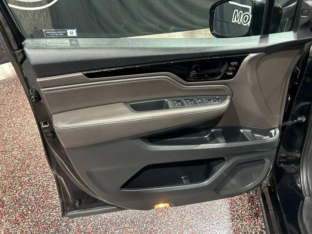 used 2018 Honda Odyssey car, priced at $15,990