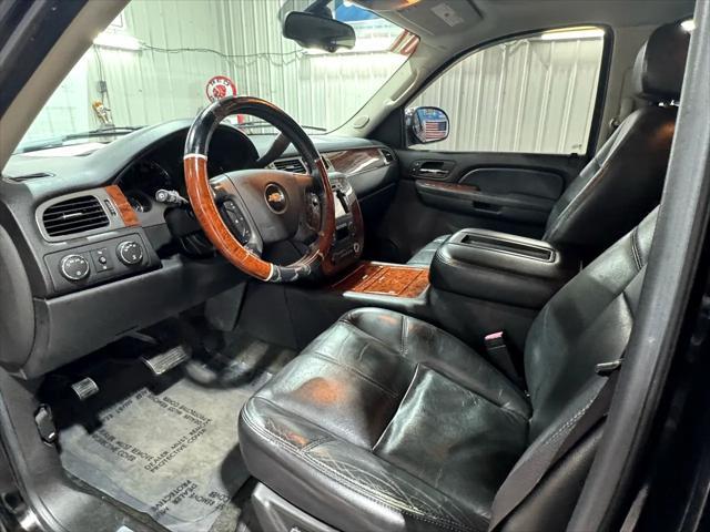 used 2007 Chevrolet Suburban car, priced at $8,950