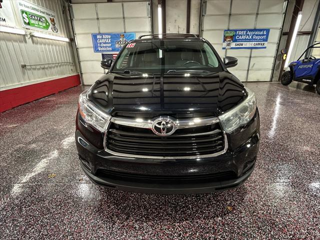 used 2016 Toyota Highlander car