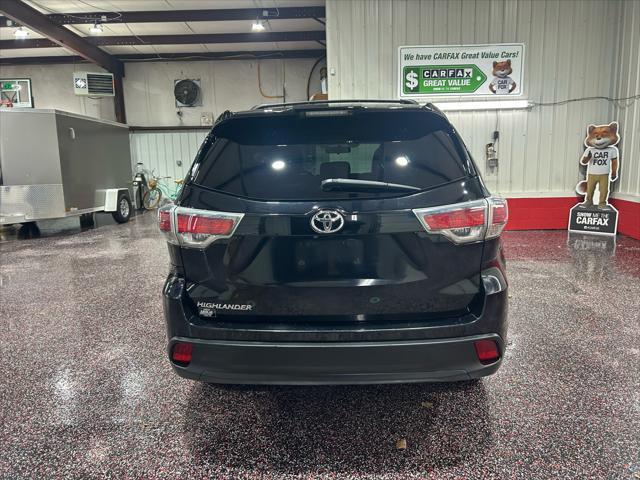 used 2016 Toyota Highlander car