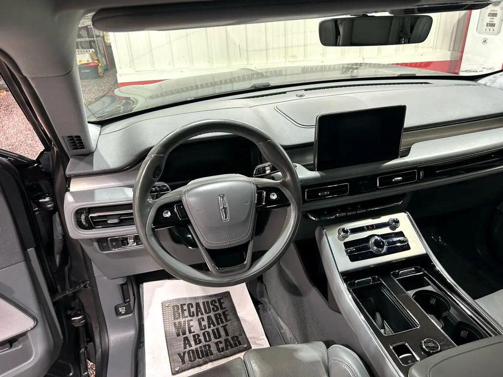 used 2020 Lincoln Aviator car, priced at $32,990