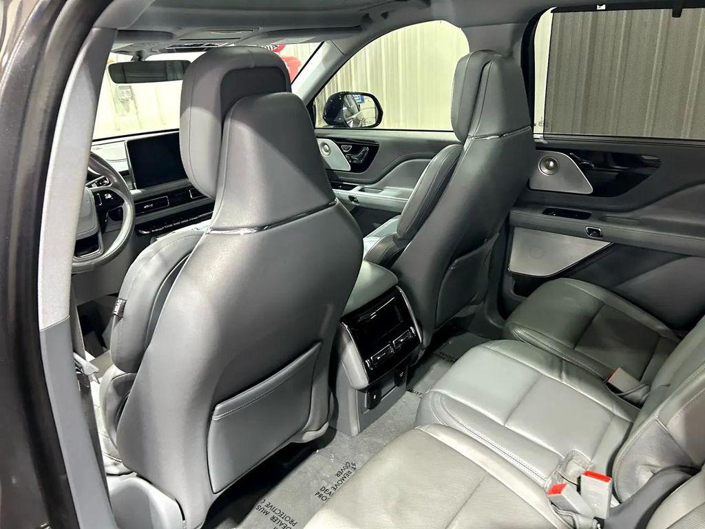 used 2020 Lincoln Aviator car, priced at $32,990