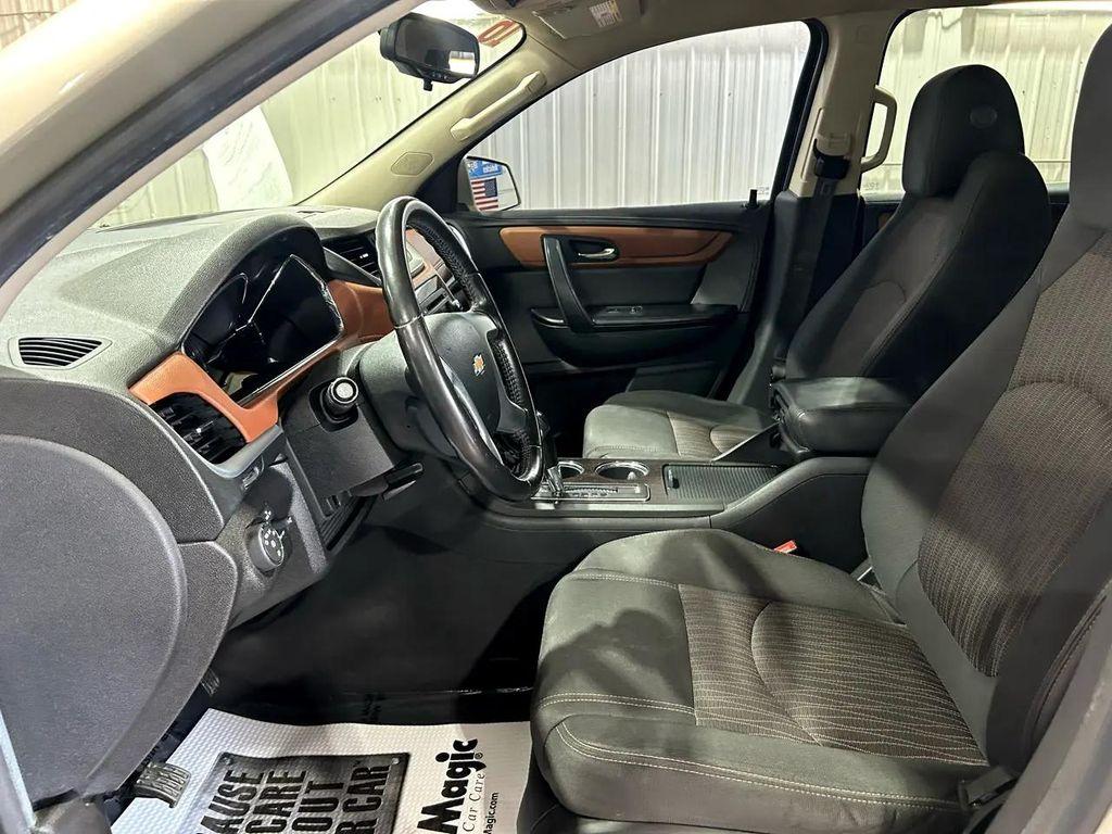 used 2016 Chevrolet Traverse car, priced at $8,990