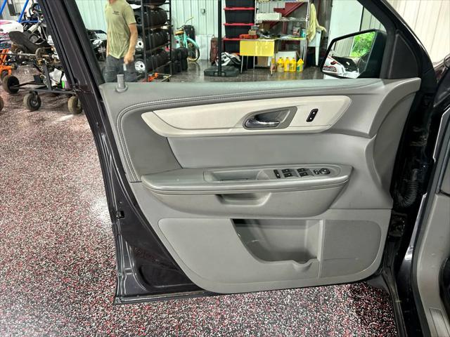 used 2015 Chevrolet Traverse car, priced at $6,990