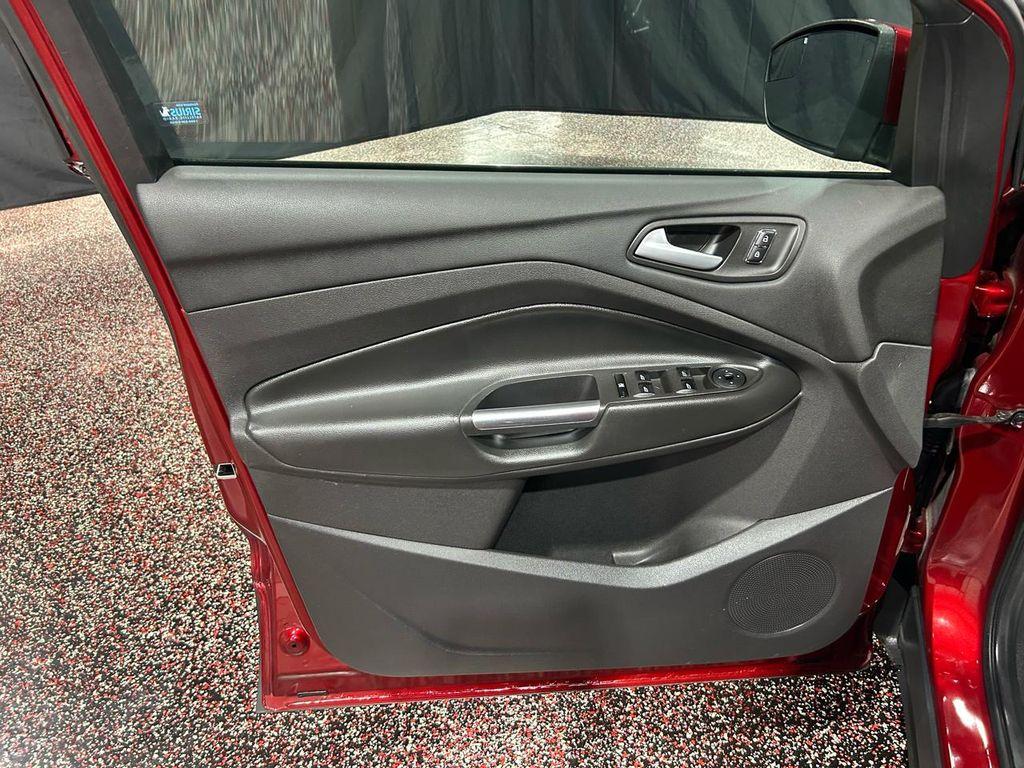 used 2014 Ford Escape car, priced at $8,888