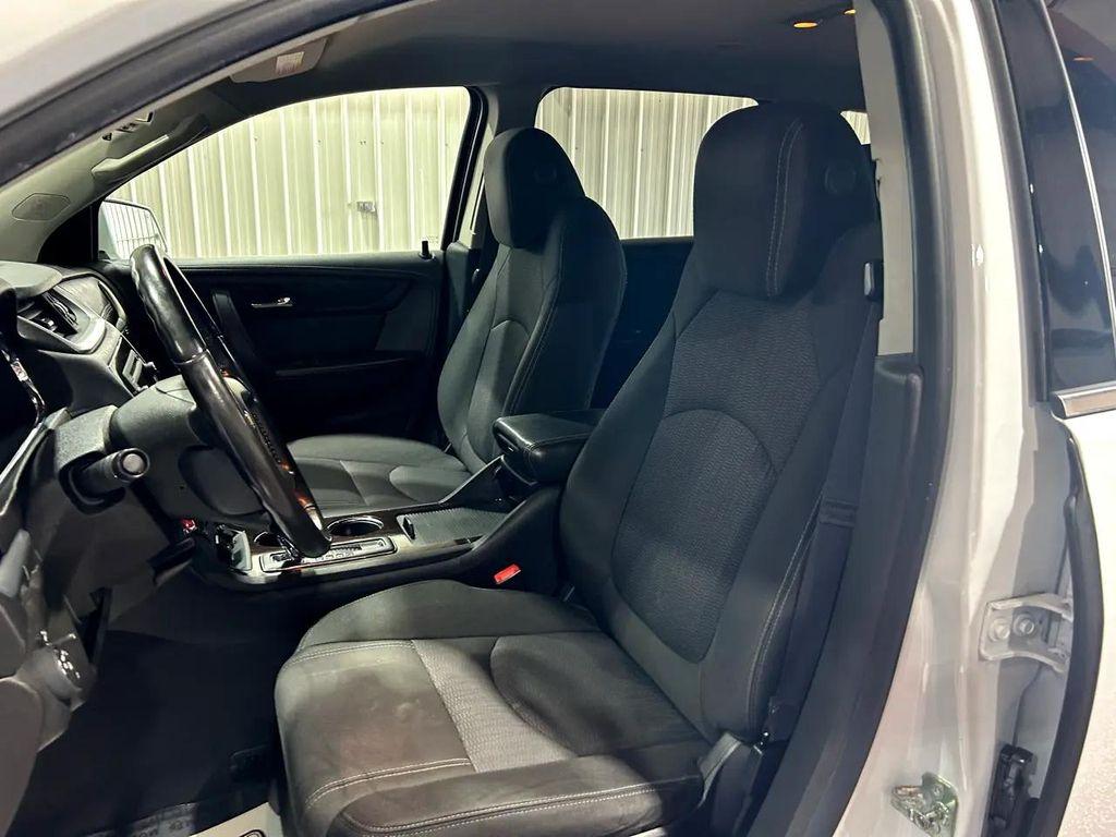 used 2016 Chevrolet Traverse car, priced at $8,990