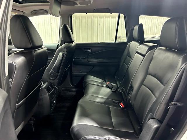 used 2020 Honda Pilot car, priced at $21,990