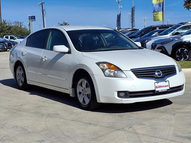 used 2008 Nissan Altima car, priced at $5,995