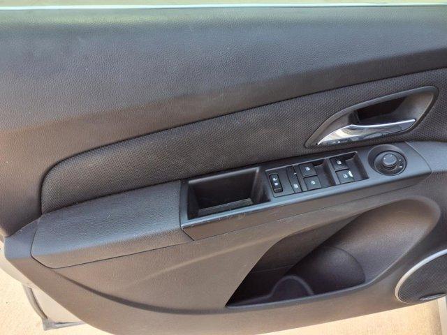 used 2016 Chevrolet Cruze Limited car, priced at $8,995