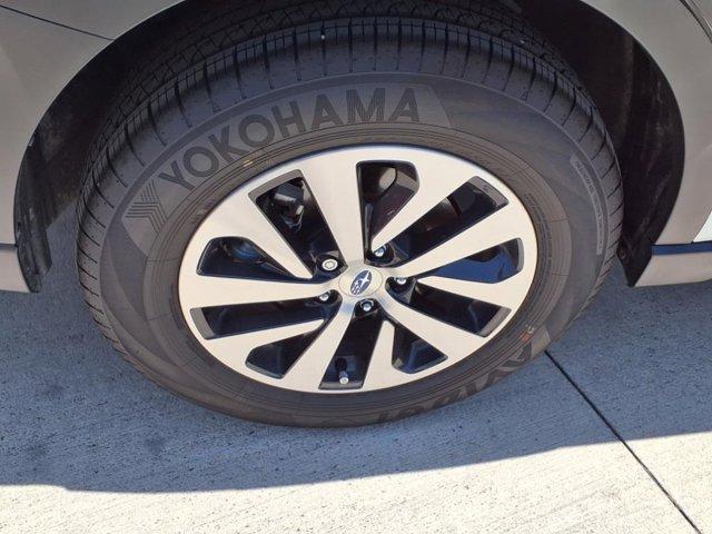 used 2025 Subaru Outback car, priced at $29,995