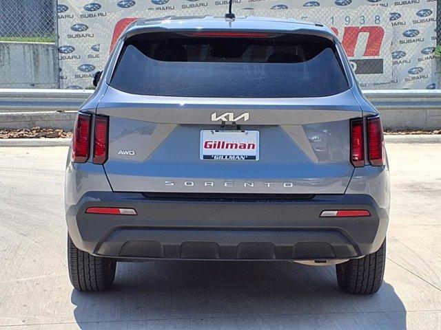 used 2022 Kia Sorento car, priced at $22,995