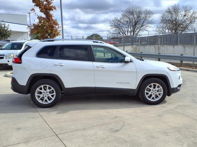 used 2018 Jeep Cherokee car, priced at $15,995