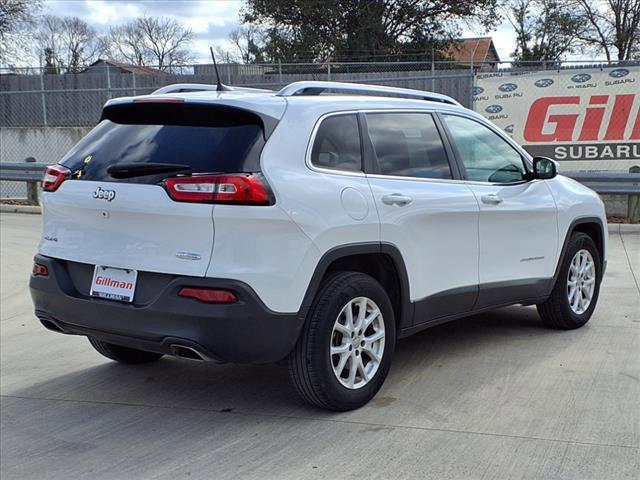 used 2018 Jeep Cherokee car, priced at $15,995