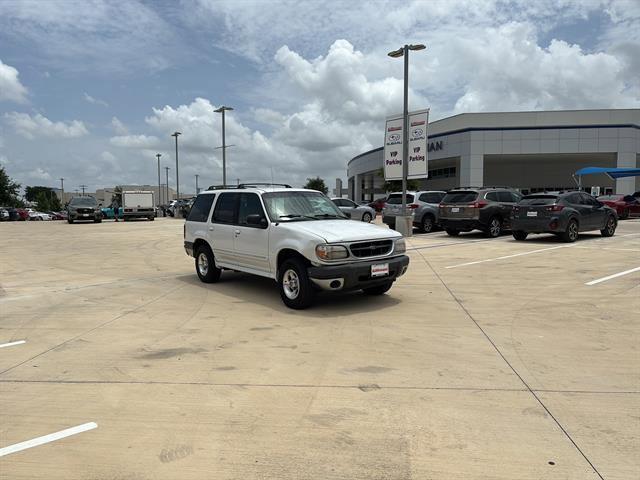 used 2000 Ford Explorer car, priced at $3,795