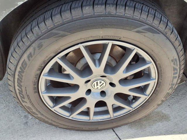 used 2021 Volkswagen Tiguan car, priced at $17,995