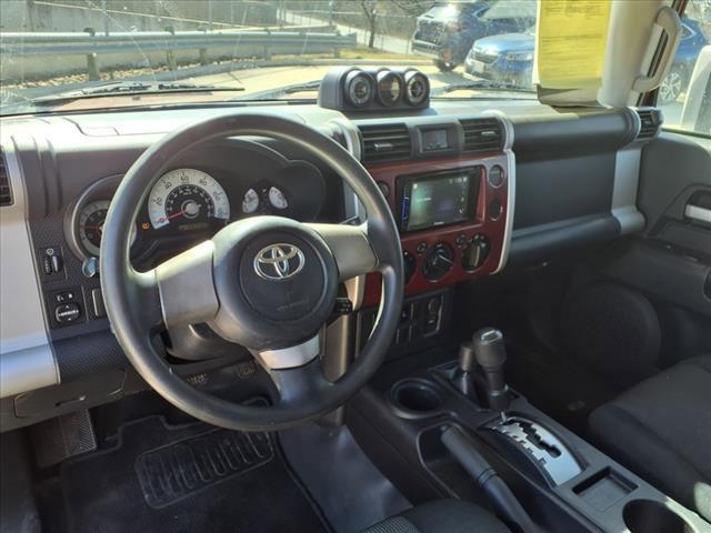 used 2009 Toyota FJ Cruiser car, priced at $11,995