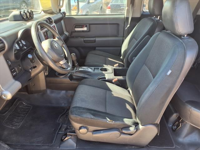 used 2009 Toyota FJ Cruiser car, priced at $11,995