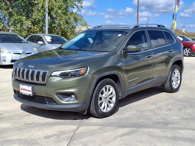 used 2019 Jeep Cherokee car, priced at $10,995