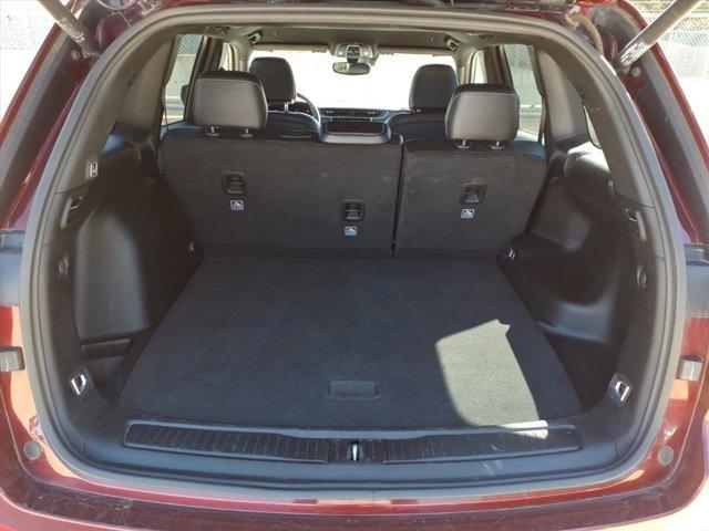 used 2023 Jeep Grand Cherokee car, priced at $25,995