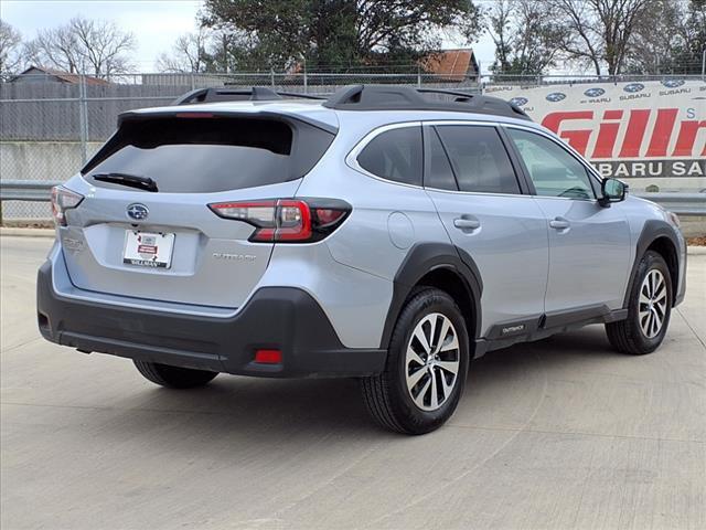 used 2025 Subaru Outback car, priced at $30,995