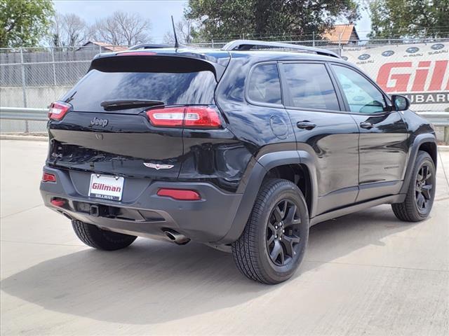 used 2018 Jeep Cherokee car, priced at $13,995