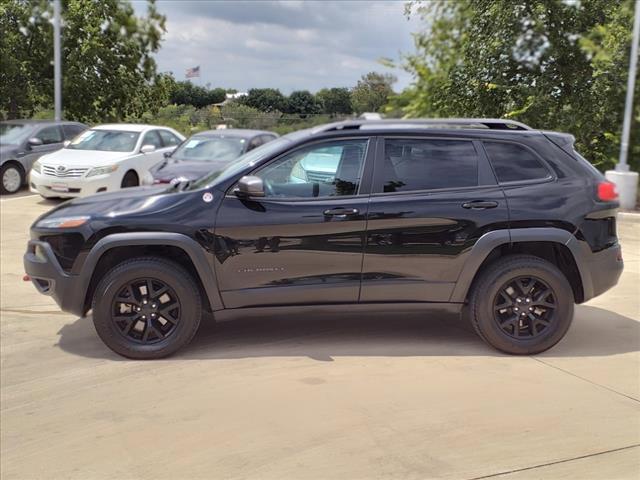 used 2018 Jeep Cherokee car, priced at $13,995