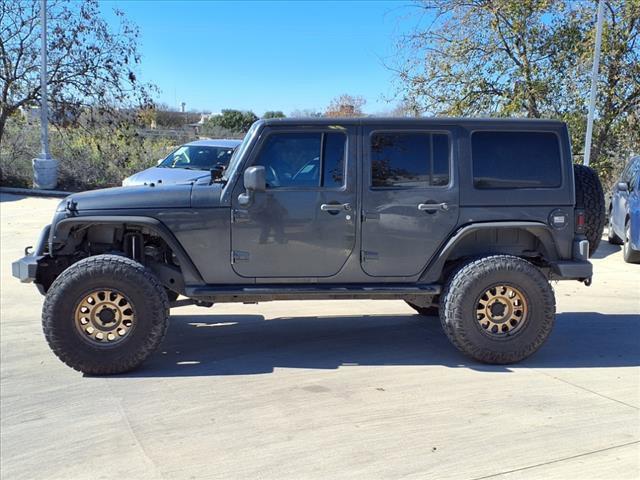 used 2010 Jeep Wrangler Unlimited car, priced at $14,995