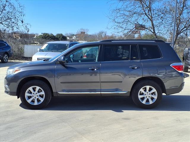 used 2011 Toyota Highlander car, priced at $10,695