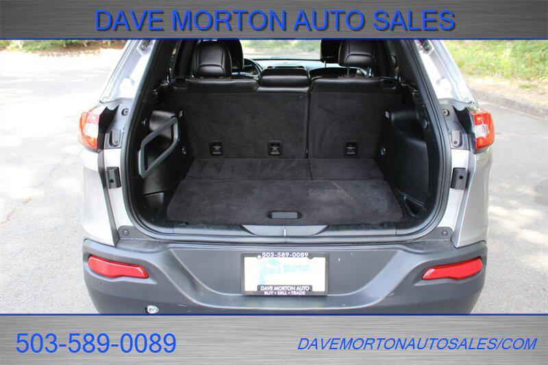 used 2018 Jeep Cherokee car, priced at $9,995