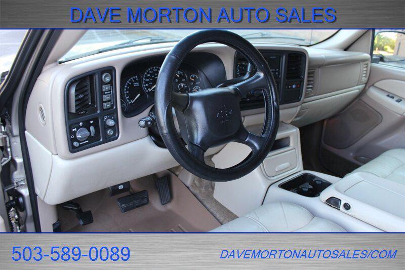 used 2001 Chevrolet Suburban car, priced at $7,995