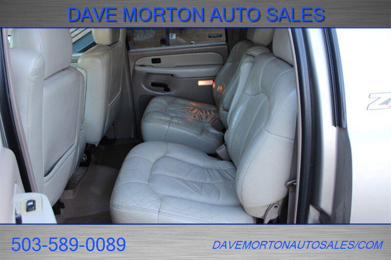 used 2001 Chevrolet Suburban car, priced at $7,995