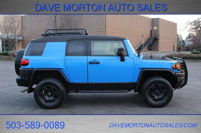 used 2007 Toyota FJ Cruiser car, priced at $13,495