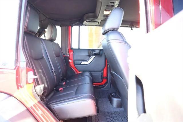 used 2014 Jeep Wrangler Unlimited car, priced at $21,275