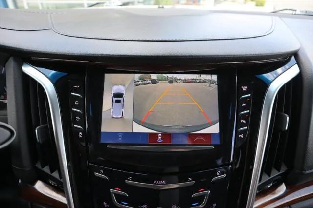 used 2019 Cadillac Escalade ESV car, priced at $28,275