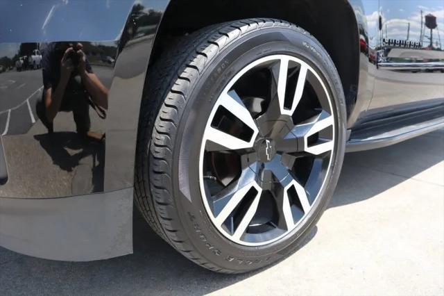 used 2018 Chevrolet Suburban car, priced at $29,925