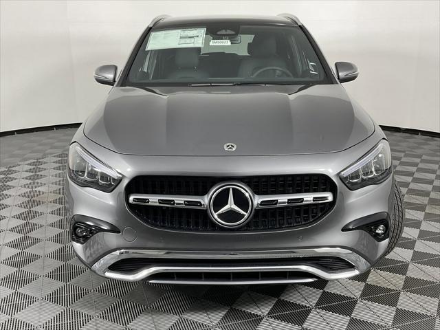 new 2025 Mercedes-Benz GLA 250 car, priced at $51,580