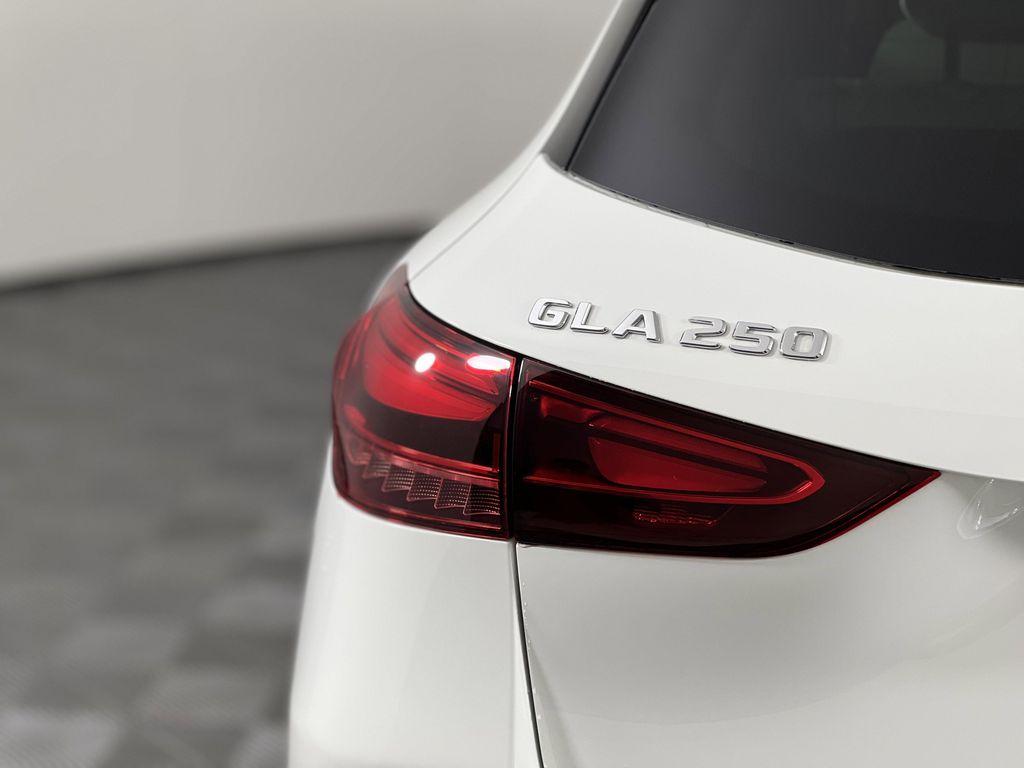 new 2026 Mercedes-Benz GLA 250 car, priced at $45,250