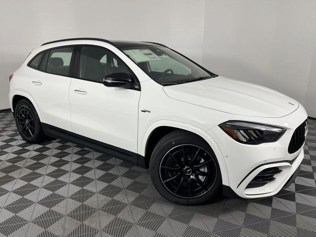 new 2025 Mercedes-Benz AMG GLA 35 car, priced at $61,495