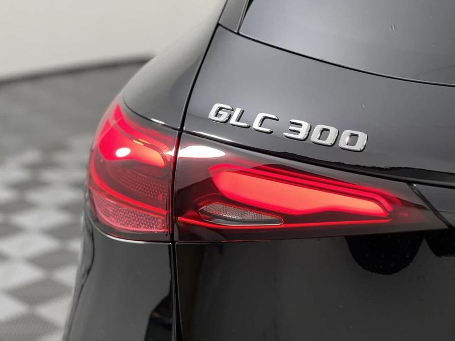 new 2024 Mercedes-Benz GLC 300 car, priced at $50,415