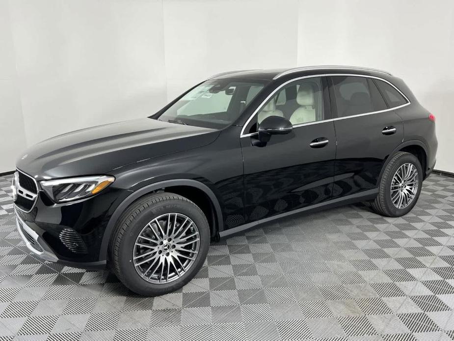 new 2024 Mercedes-Benz GLC 300 car, priced at $50,415