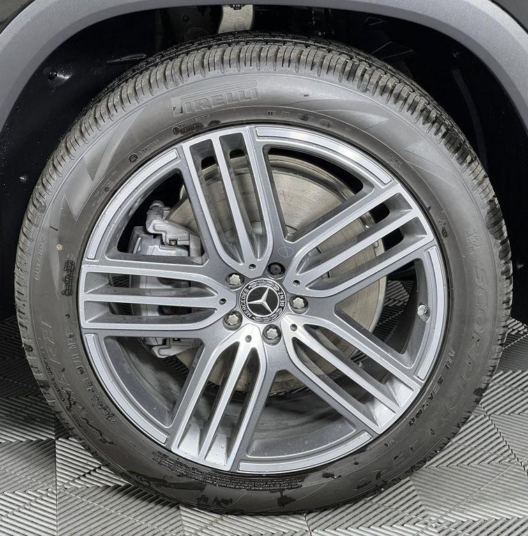 new 2025 Mercedes-Benz GLS 450 car, priced at $91,945