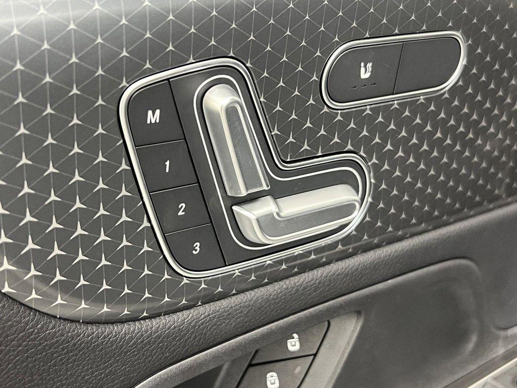 used 2024 Mercedes-Benz GLB 250 car, priced at $39,582