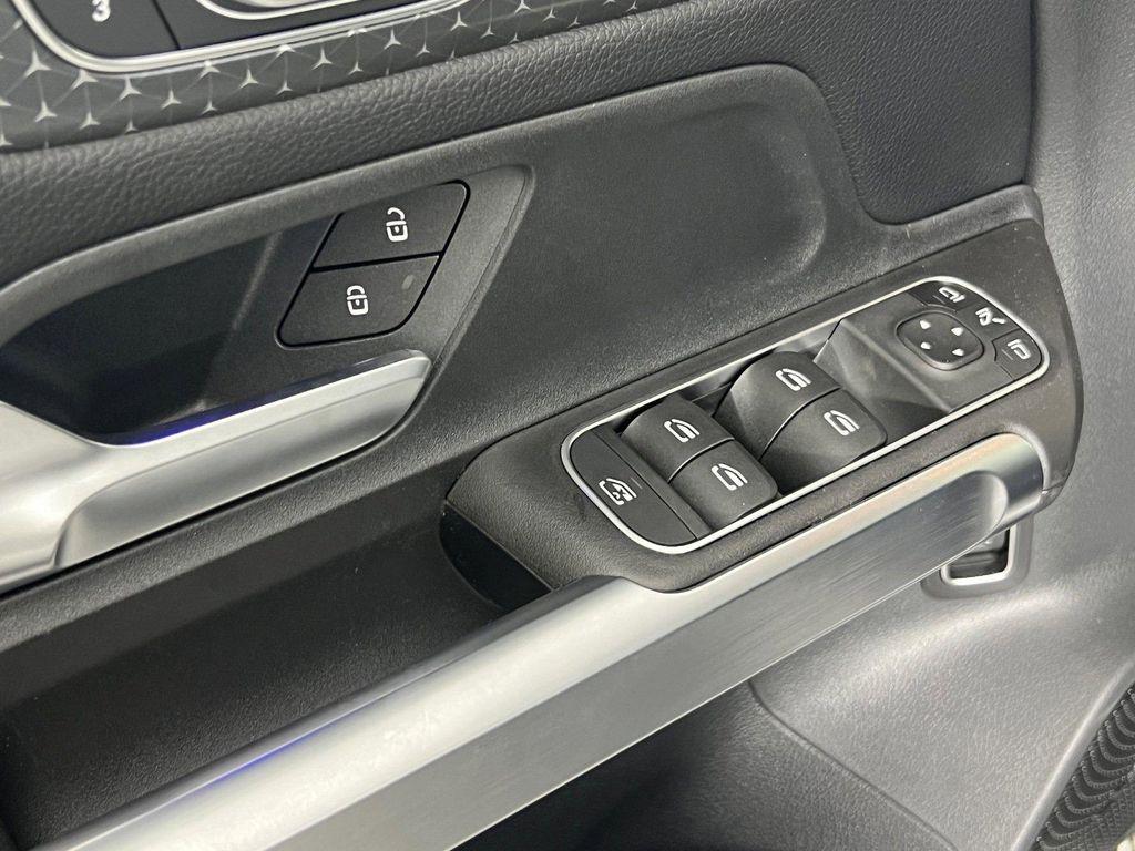 used 2024 Mercedes-Benz GLB 250 car, priced at $39,582