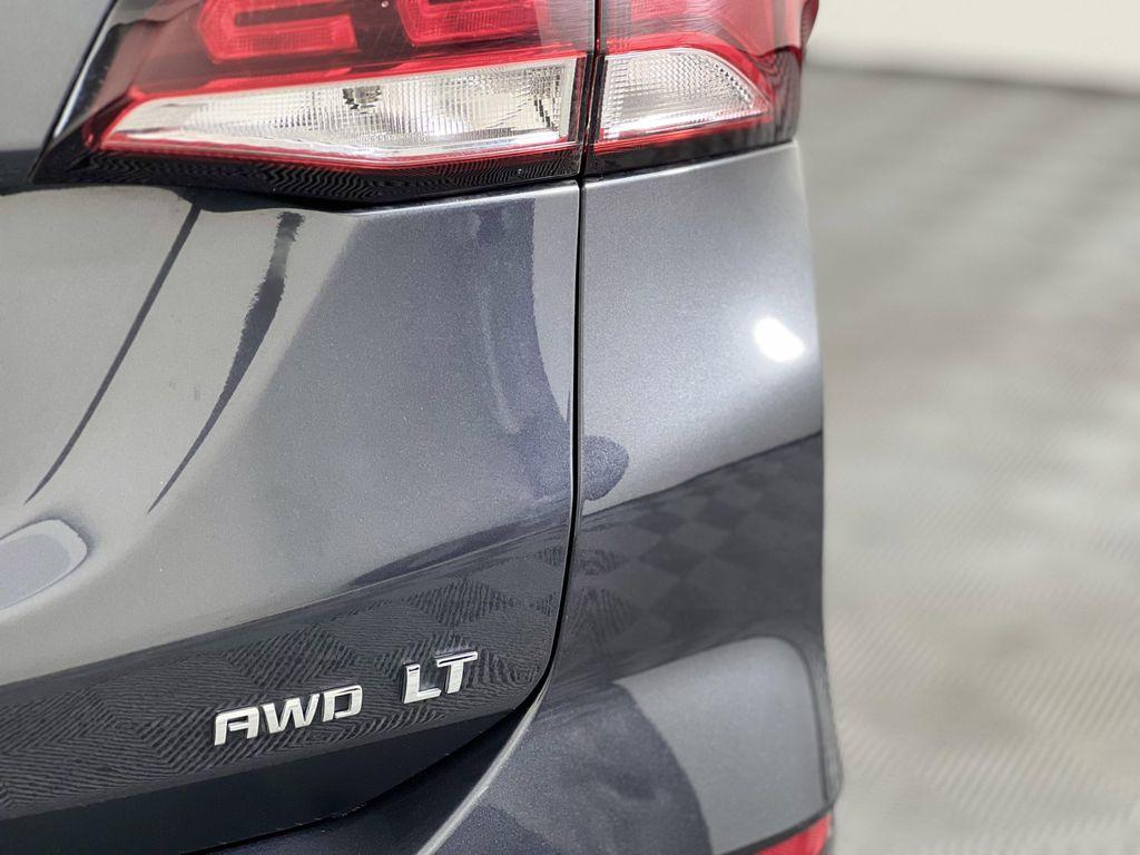 used 2022 Chevrolet Equinox car, priced at $18,808