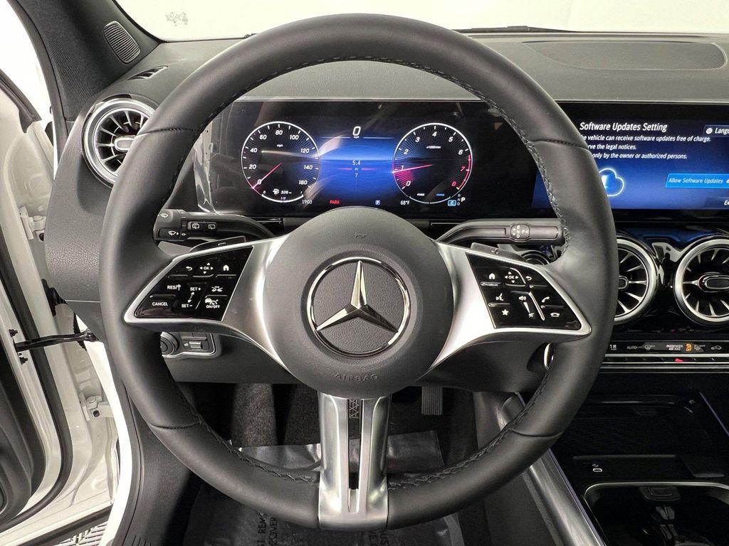used 2024 Mercedes-Benz GLA 250 car, priced at $38,144