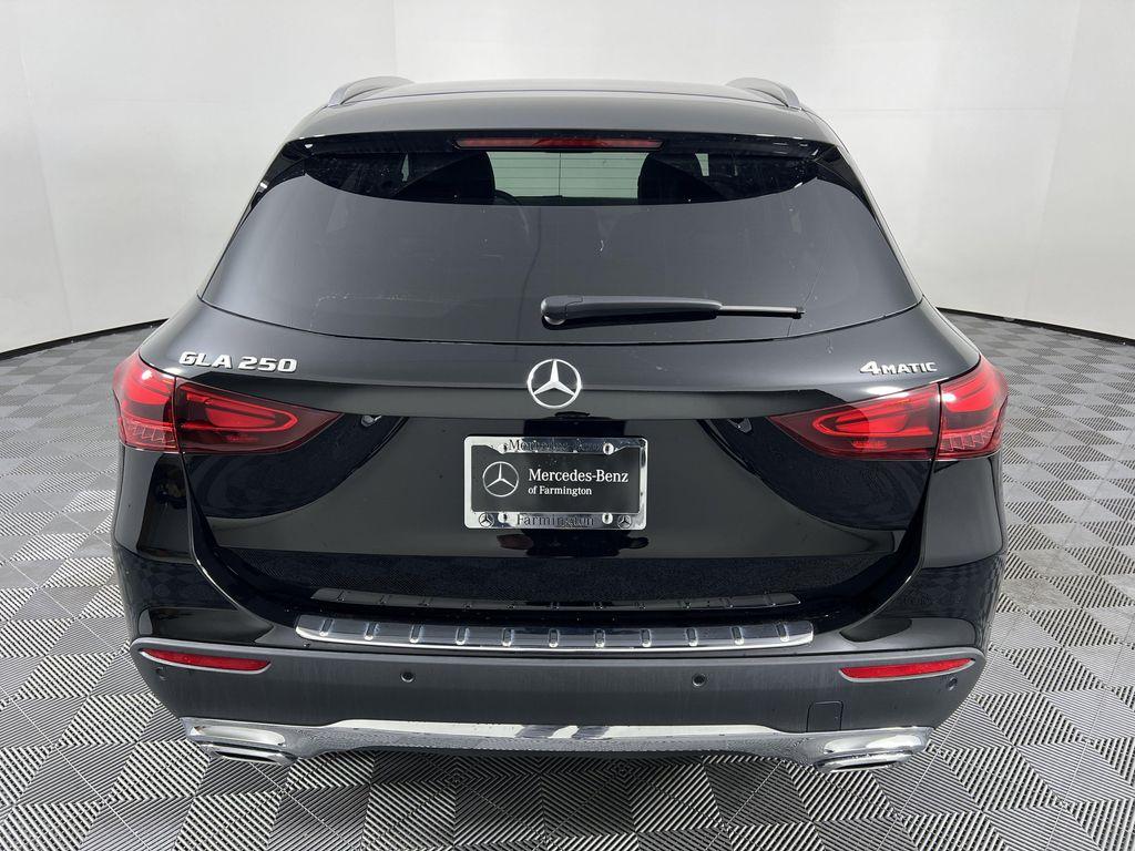 new 2025 Mercedes-Benz GLA 250 car, priced at $50,495