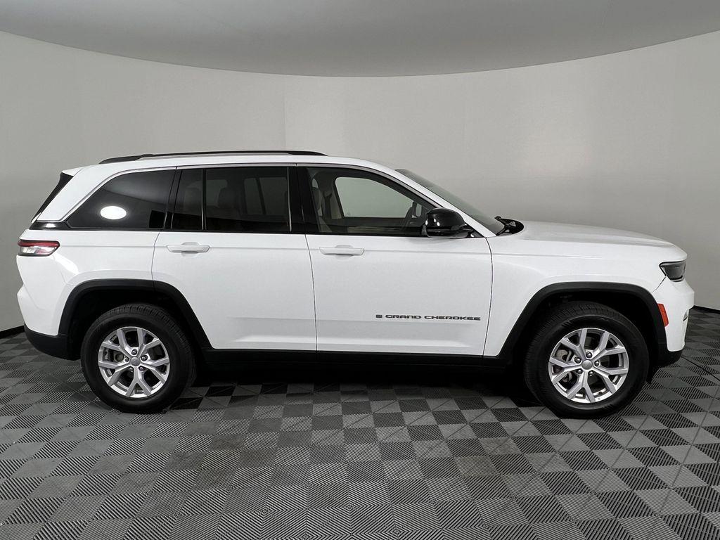 used 2022 Jeep Grand Cherokee car, priced at $26,876