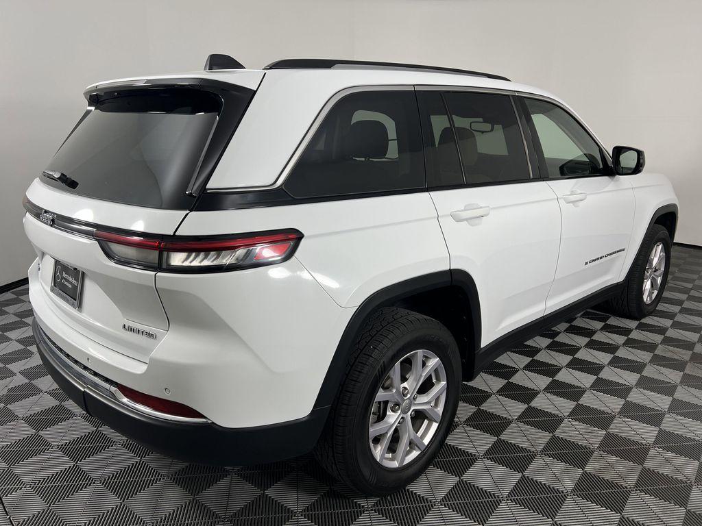 used 2022 Jeep Grand Cherokee car, priced at $26,876