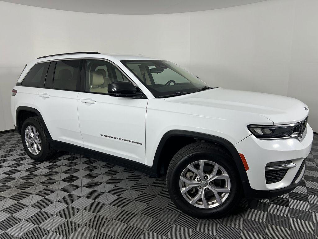 used 2022 Jeep Grand Cherokee car, priced at $26,876