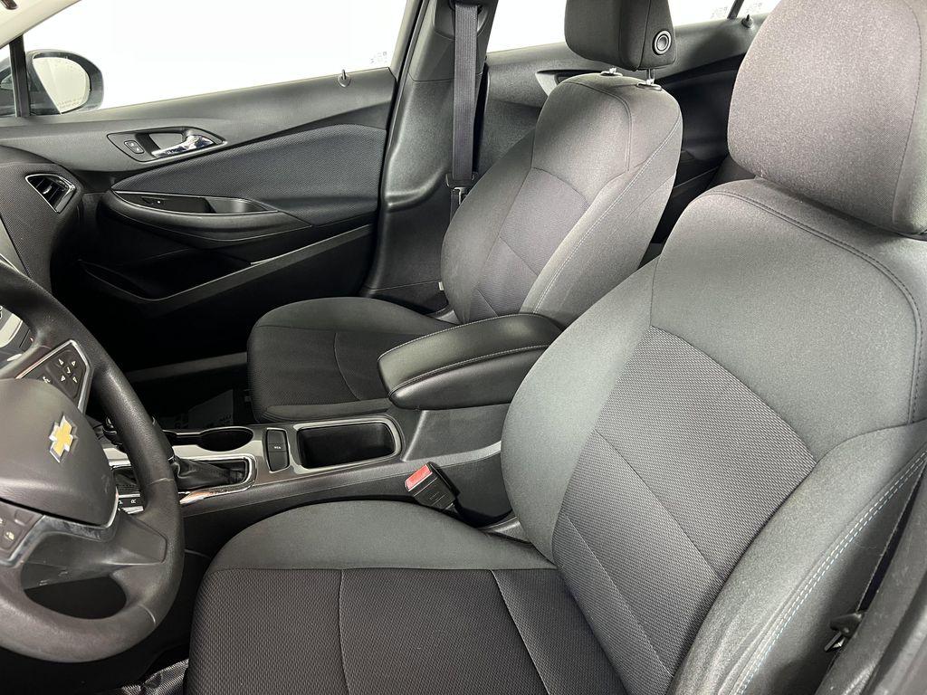 used 2016 Chevrolet Cruze car, priced at $7,200